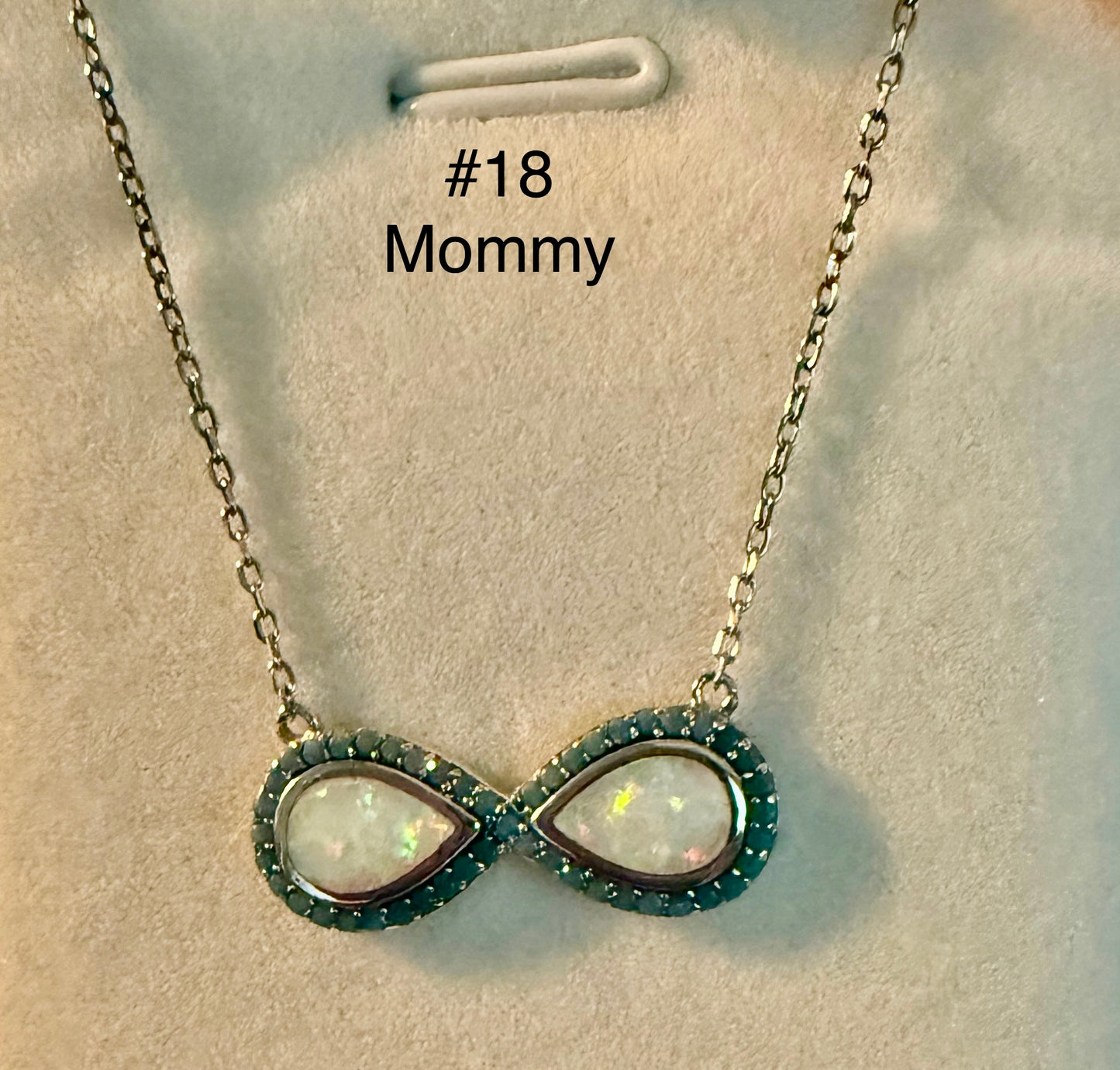 “Mommy & Me” Reveal - Adult & Child Matching Necklaces