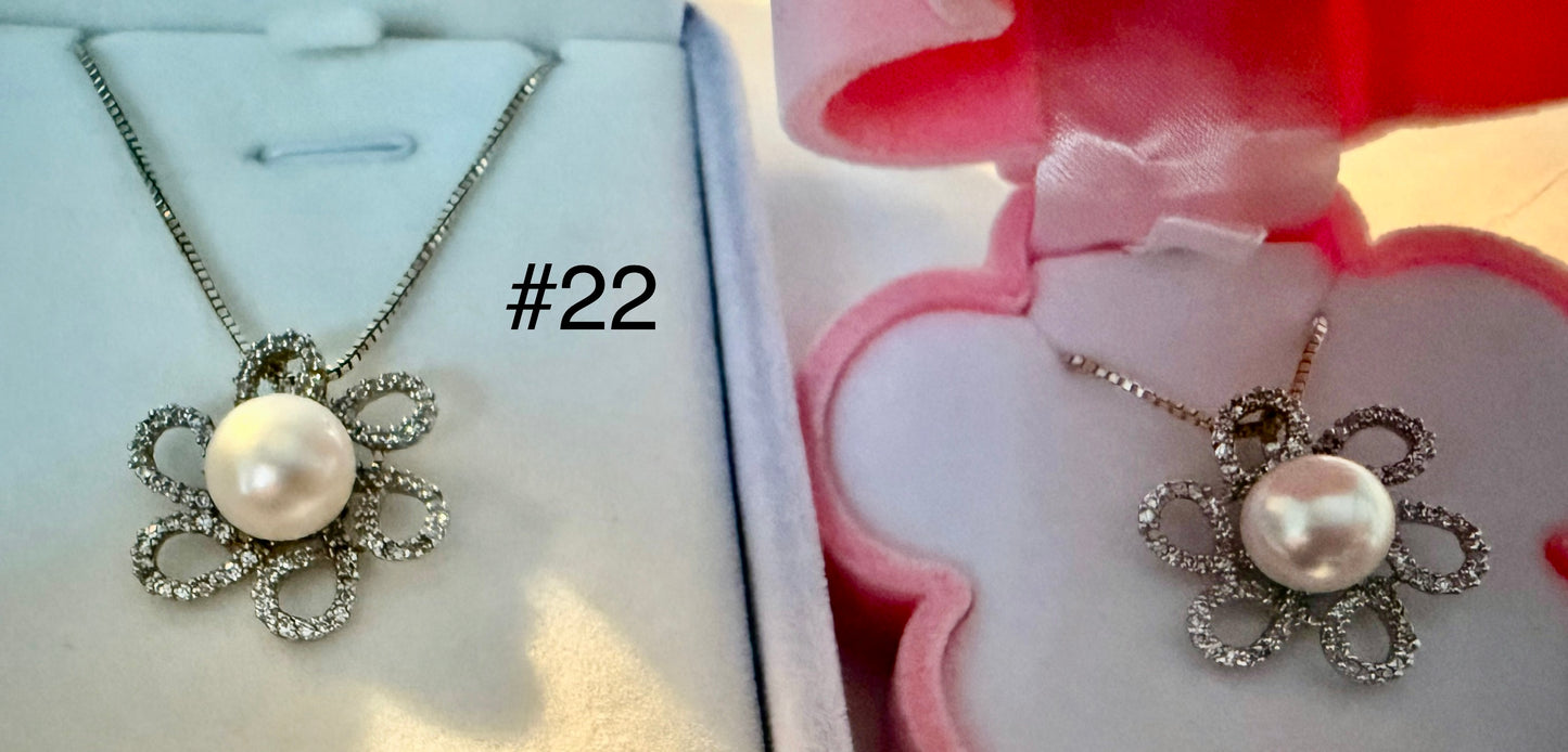 “Mommy & Me” Reveal - Adult & Child Matching Necklaces