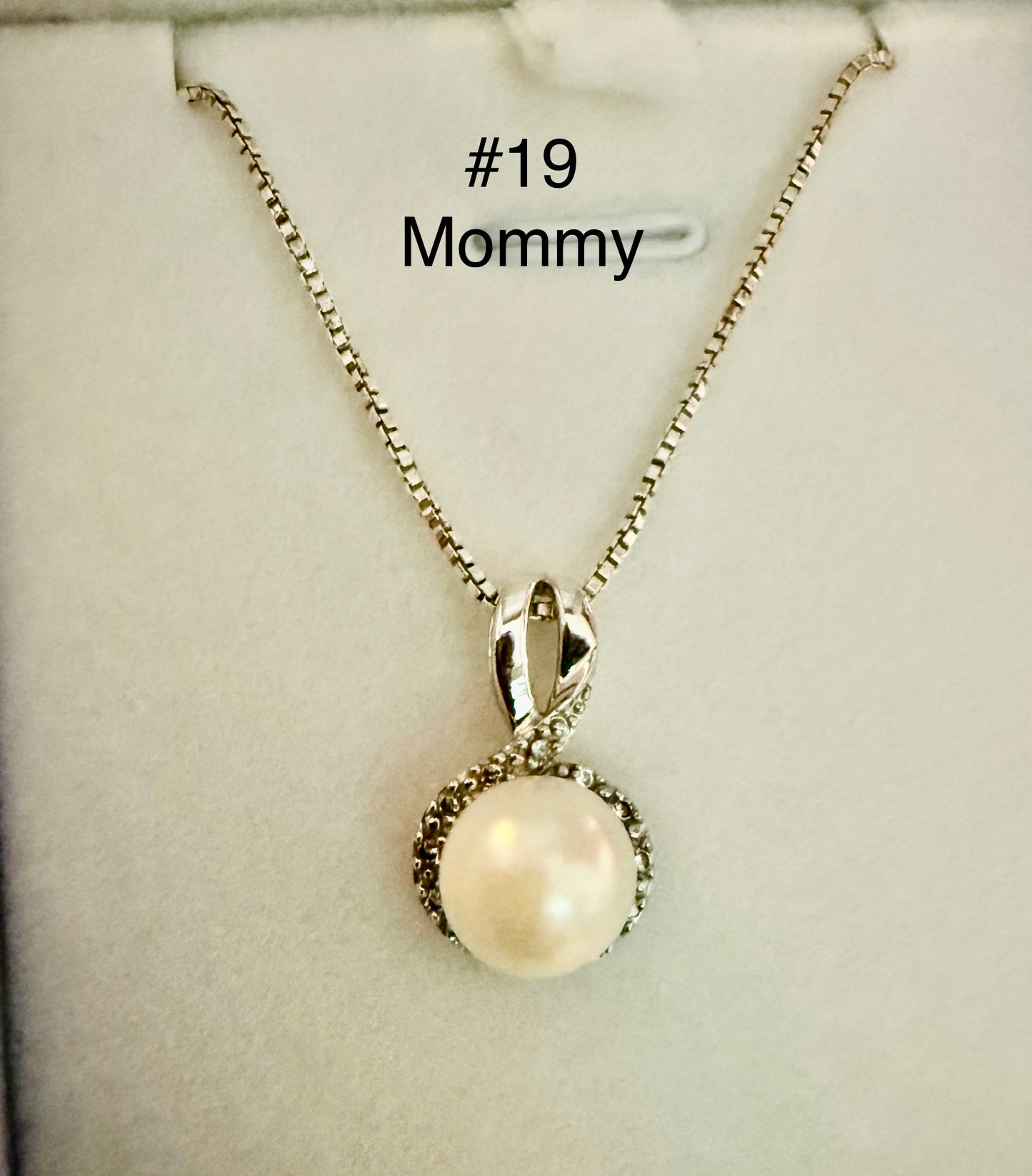 “Mommy & Me” Reveal - Adult & Child Matching Necklaces